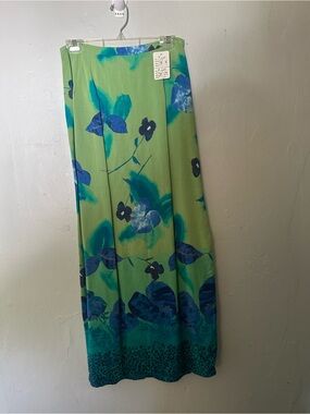 Green Floral Maxi Skirt with Blue Print - Unbranded